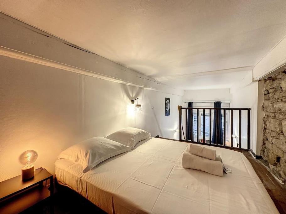 Cosy Appt Coeur De Lyon 1 Imbert Apartment Exterior foto
